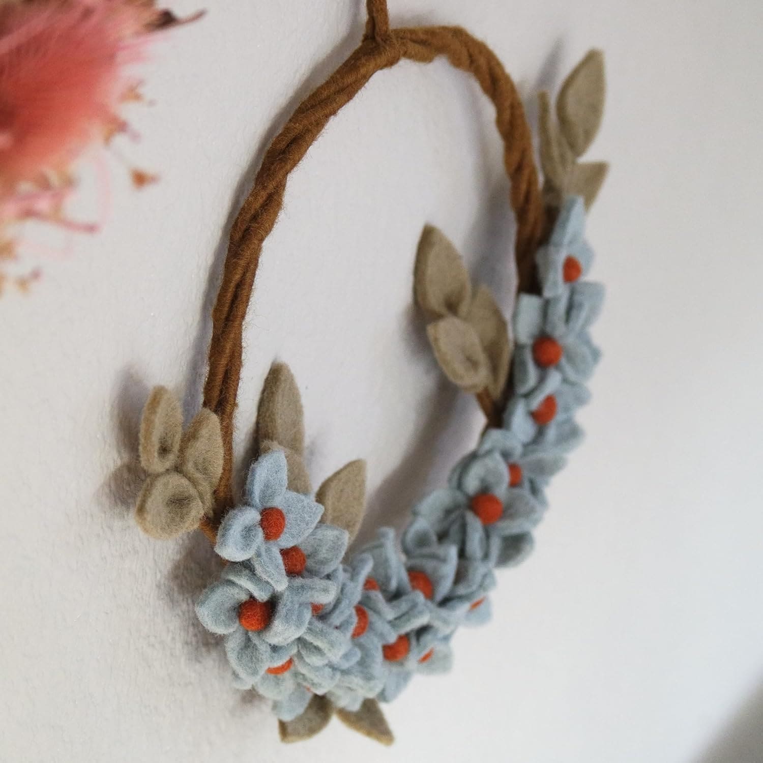 Corona azul de fieltro. Gry & Sif - Imagen 4