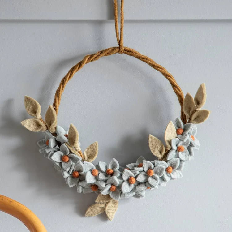 Corona azul de fieltro. Gry & Sif - Imagen 2