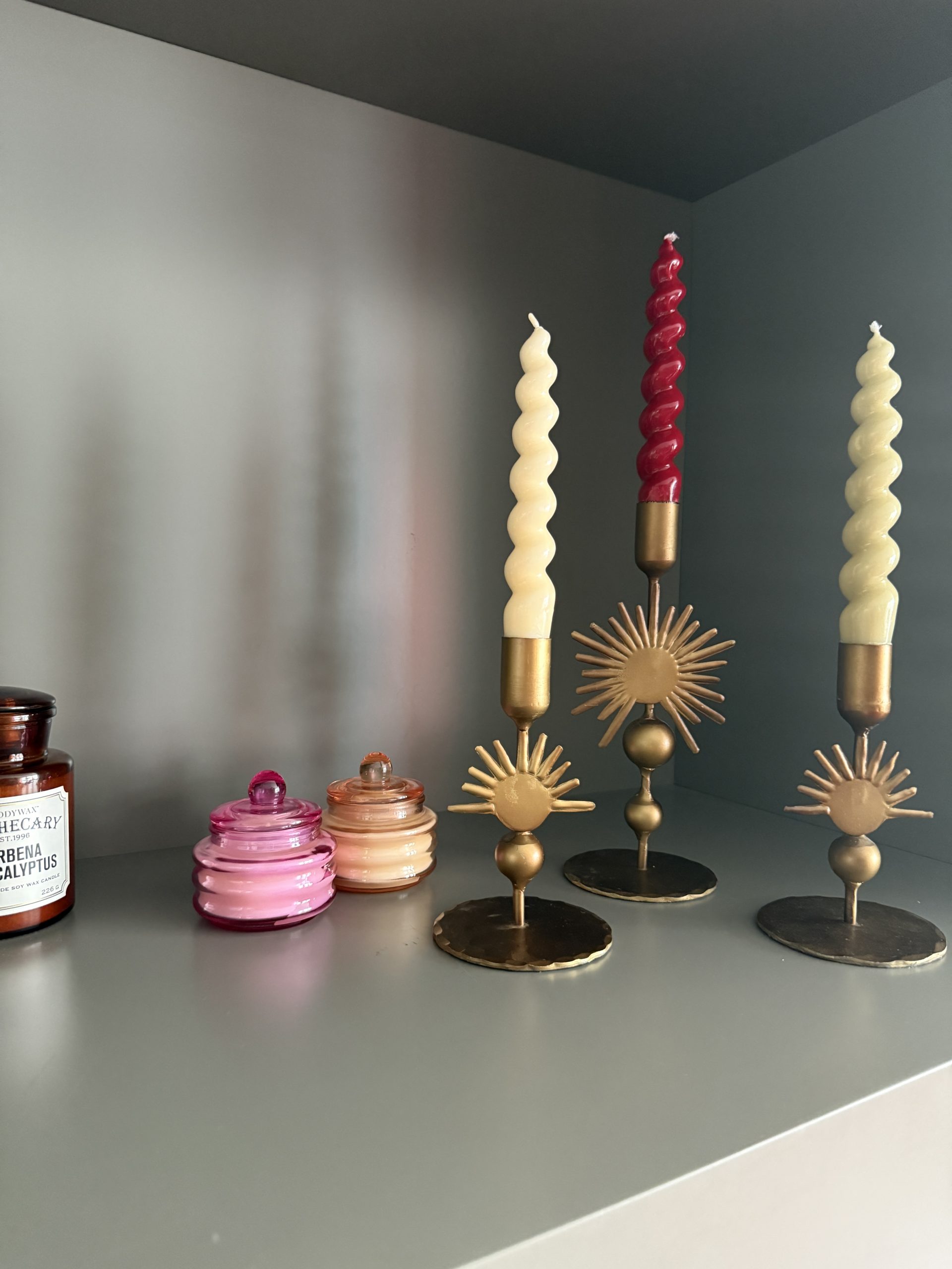 SOLEIL BAJO - Portavelas dorado con sol. CÔTÉ TABLE - Imagen 5