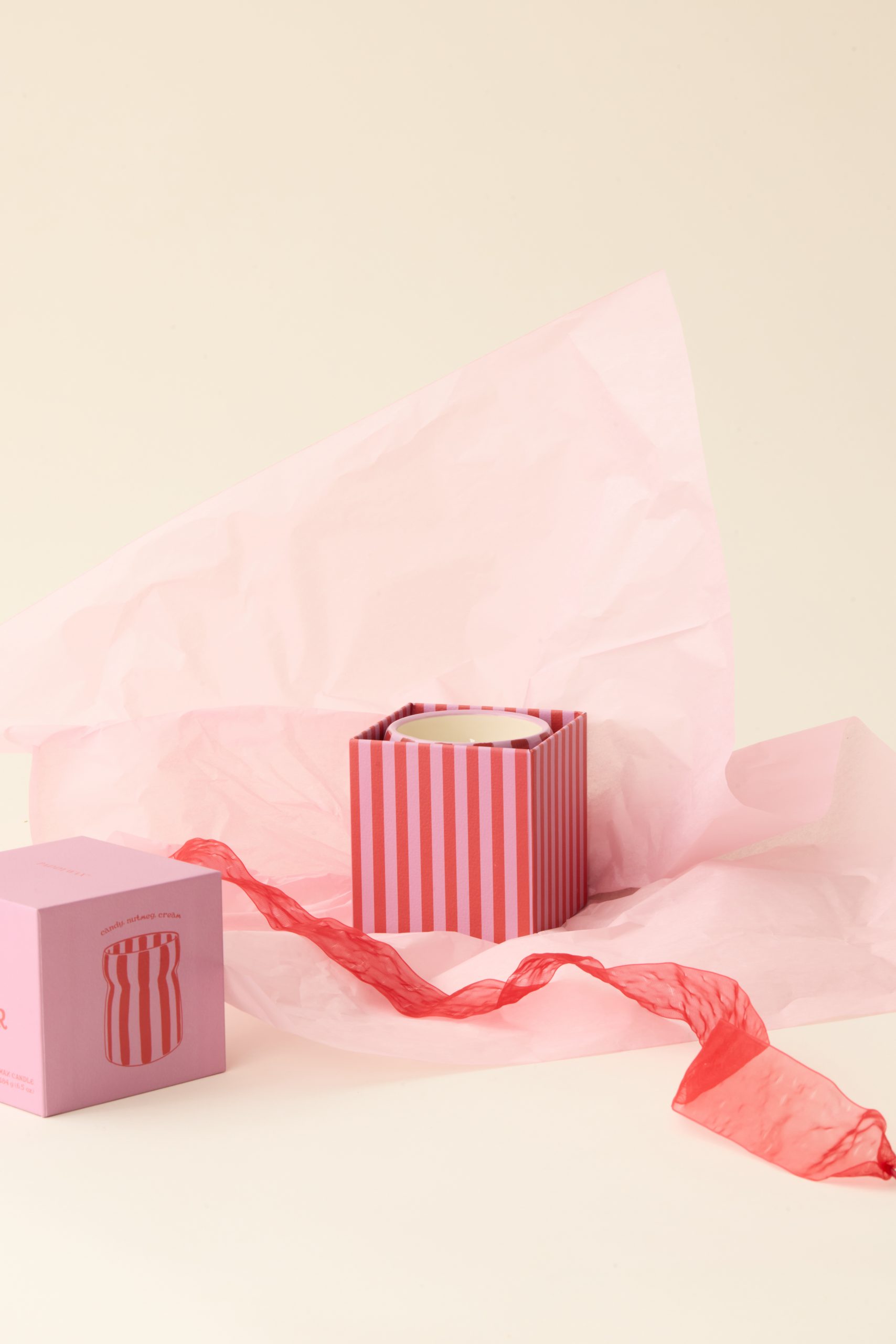 STRIAE Rojo y Rosa - Vela de cerámica a rayas - Imagen 3